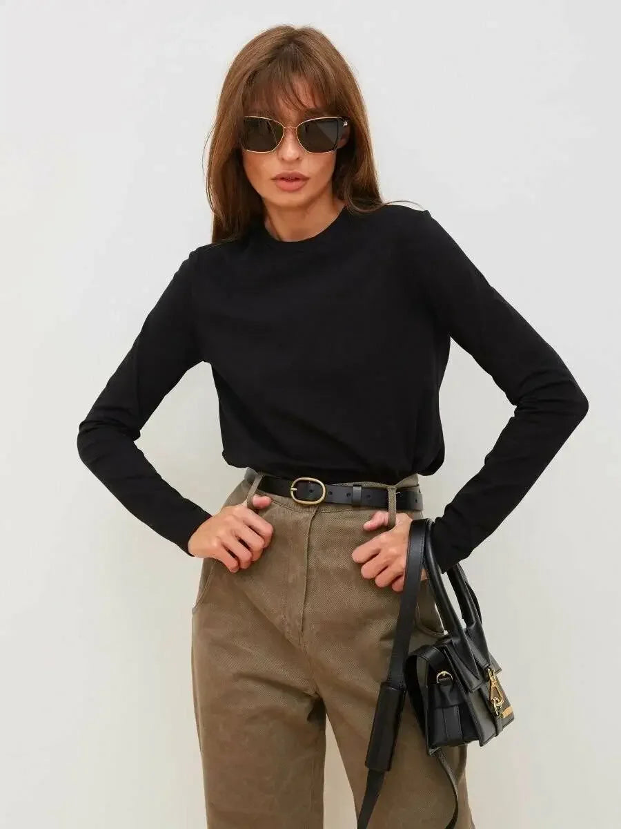 חולצה דגם- אלה