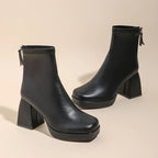 Mills מגפוני דמוי עור עם עקב